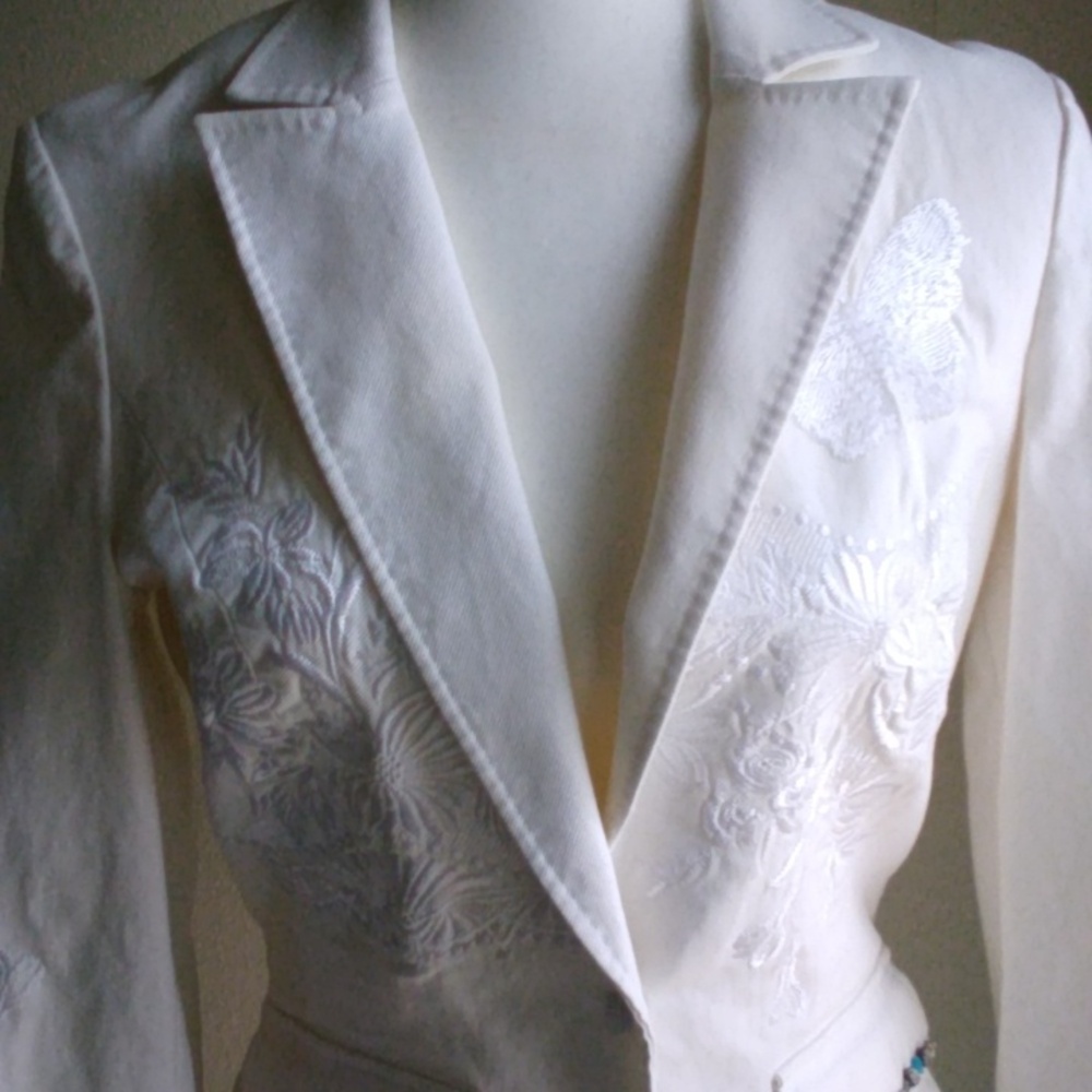 Class Roberto Cavalli White Embroidered Women's Blazer Gorgeous!!!! - Picture 2 of 15